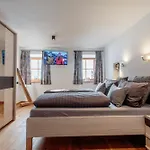 Exklusive 103 Qm Salvenblick, Gratis Skibus Direkt Ab شقة